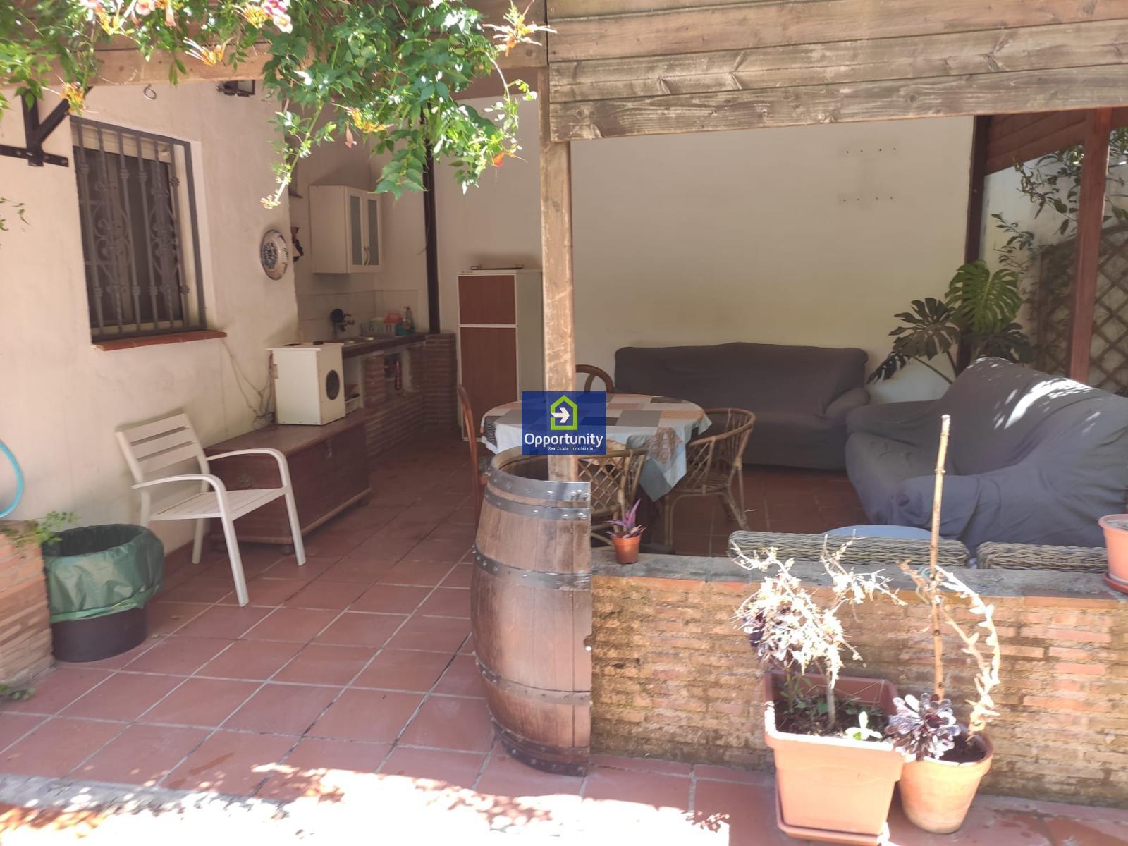 Chalet for rent in Cerrillo de Maracena (Granada), 750 €/month (Season)