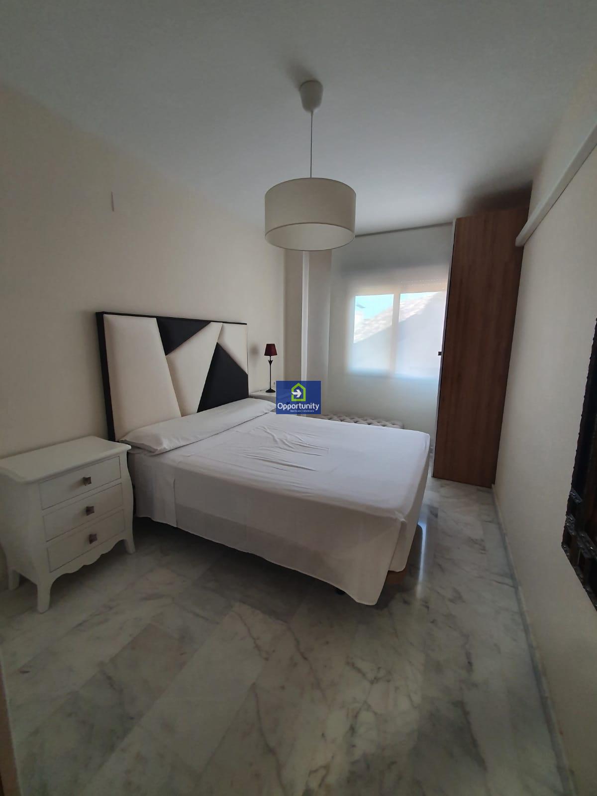 Appartement luxe Te koop in La Zubia, 90.000 €