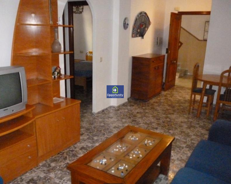 Lejlighed udlejes med forkøbsret I Torrenueva, 450€/måned