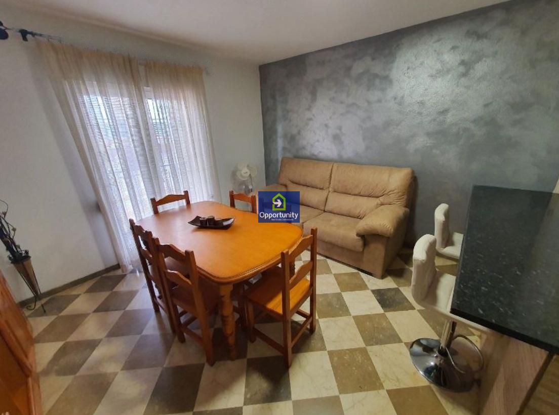 Appartement en location à Cenes de la Vega, 650 €/mois