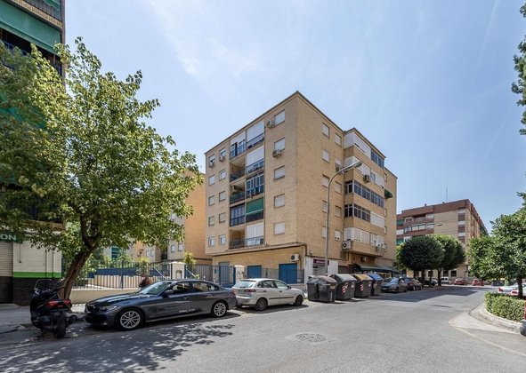 BYT SE ČTYŘMI LOŽNICEMI V CERVANTESU