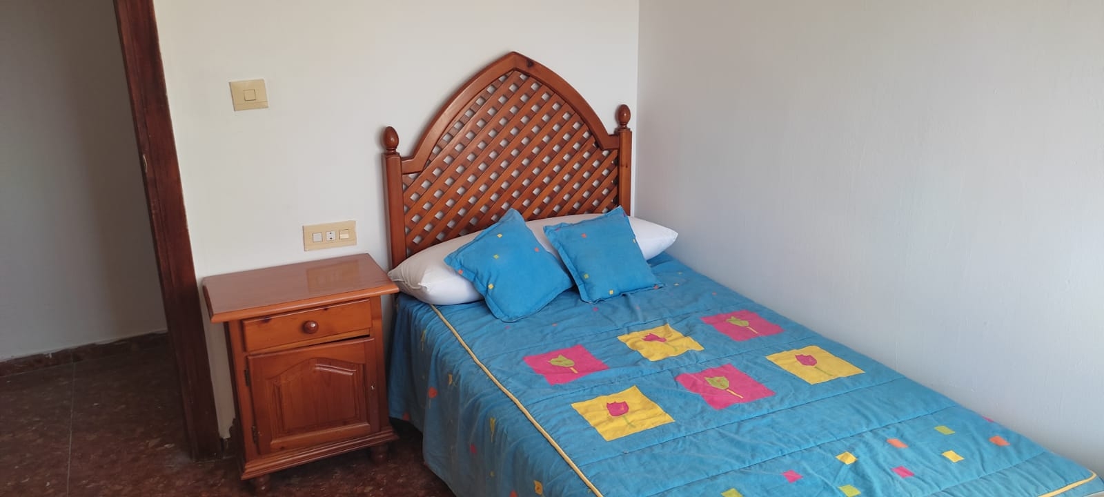 Flat for rent in Plaza de Toros-Doctores-San Lázaro (Granada)