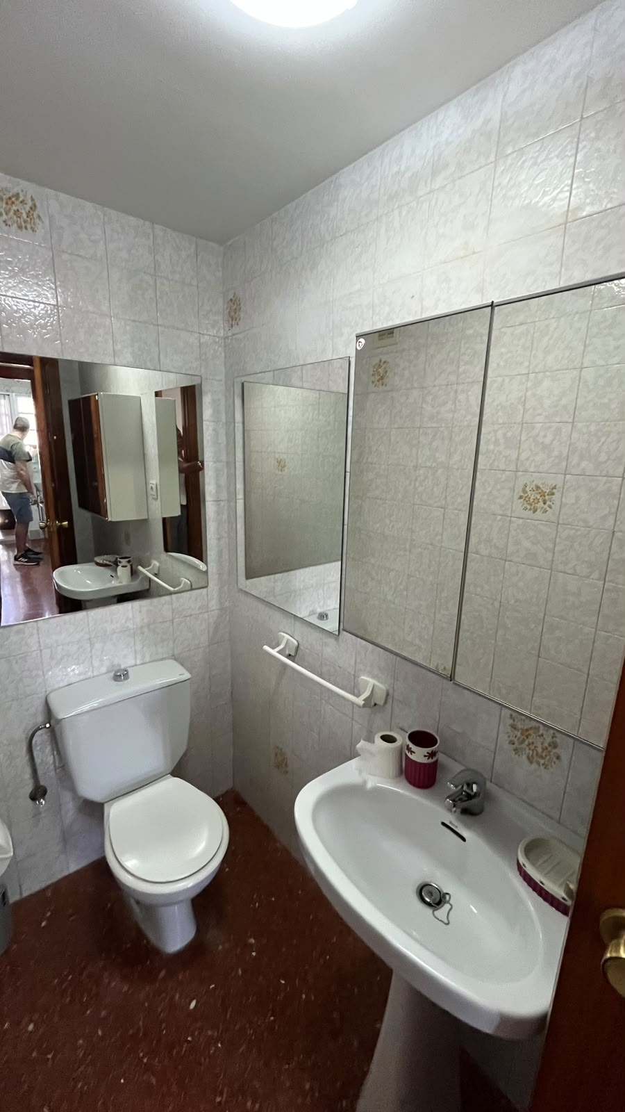 ESTUPENDO PISO COMPLETO O POR HABITACIONES CON CALEFACCIÓN DE TRES DORMITORIOS EN SAN FRANCISCO JAVIER