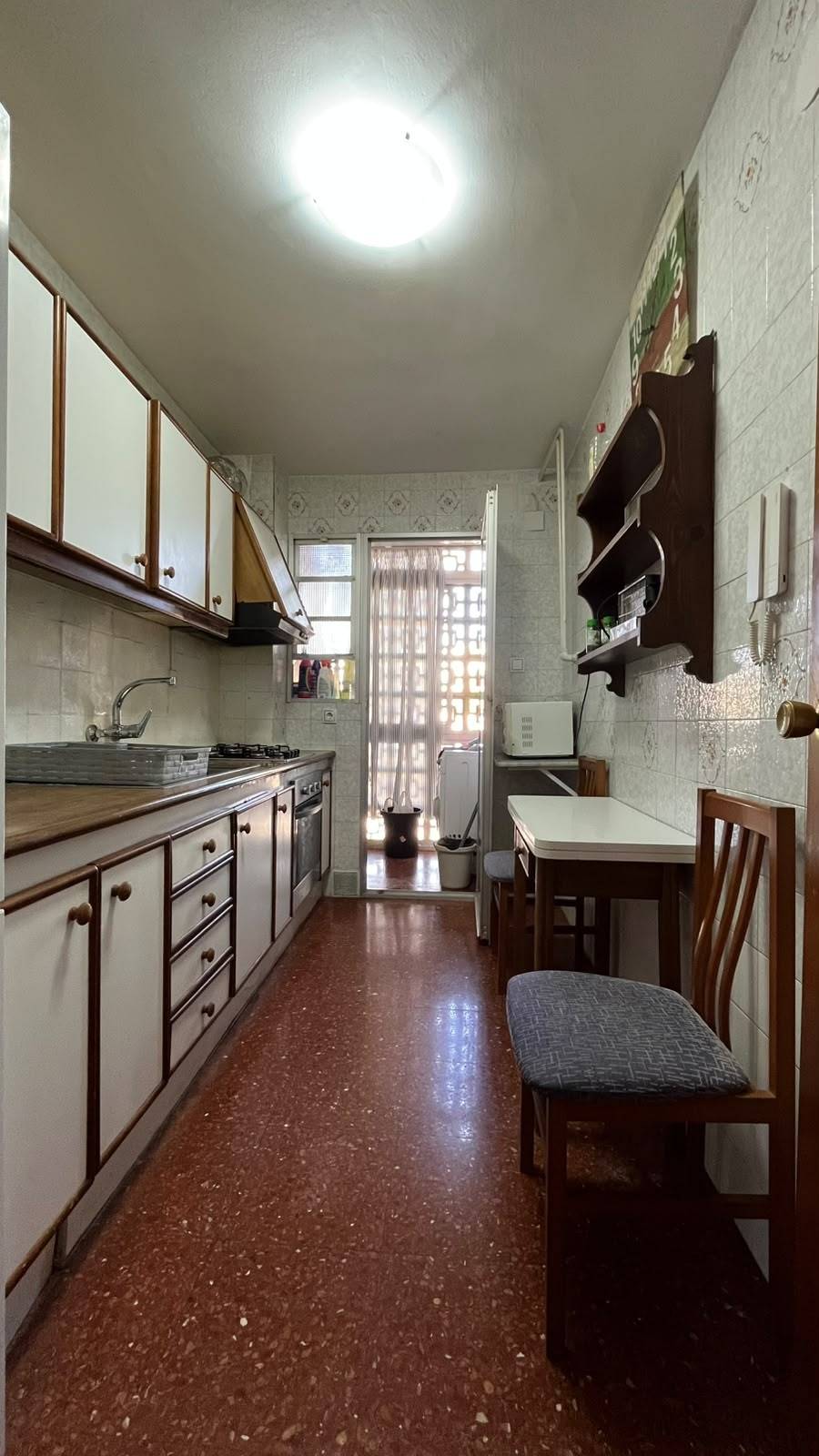 ESTUPENDO PISO COMPLETO O POR HABITACIONES CON CALEFACCIÓN DE TRES DORMITORIOS EN SAN FRANCISCO JAVIER