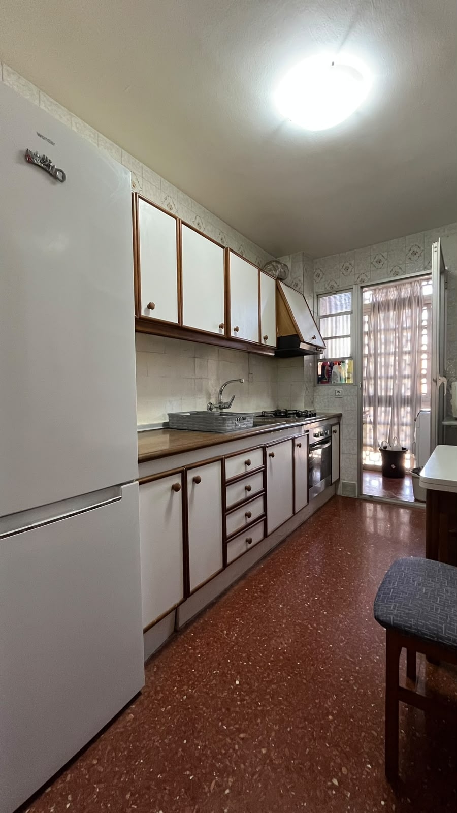 ESTUPENDO PISO COMPLETO O POR HABITACIONES CON CALEFACCIÓN DE TRES DORMITORIOS EN SAN FRANCISCO JAVIER