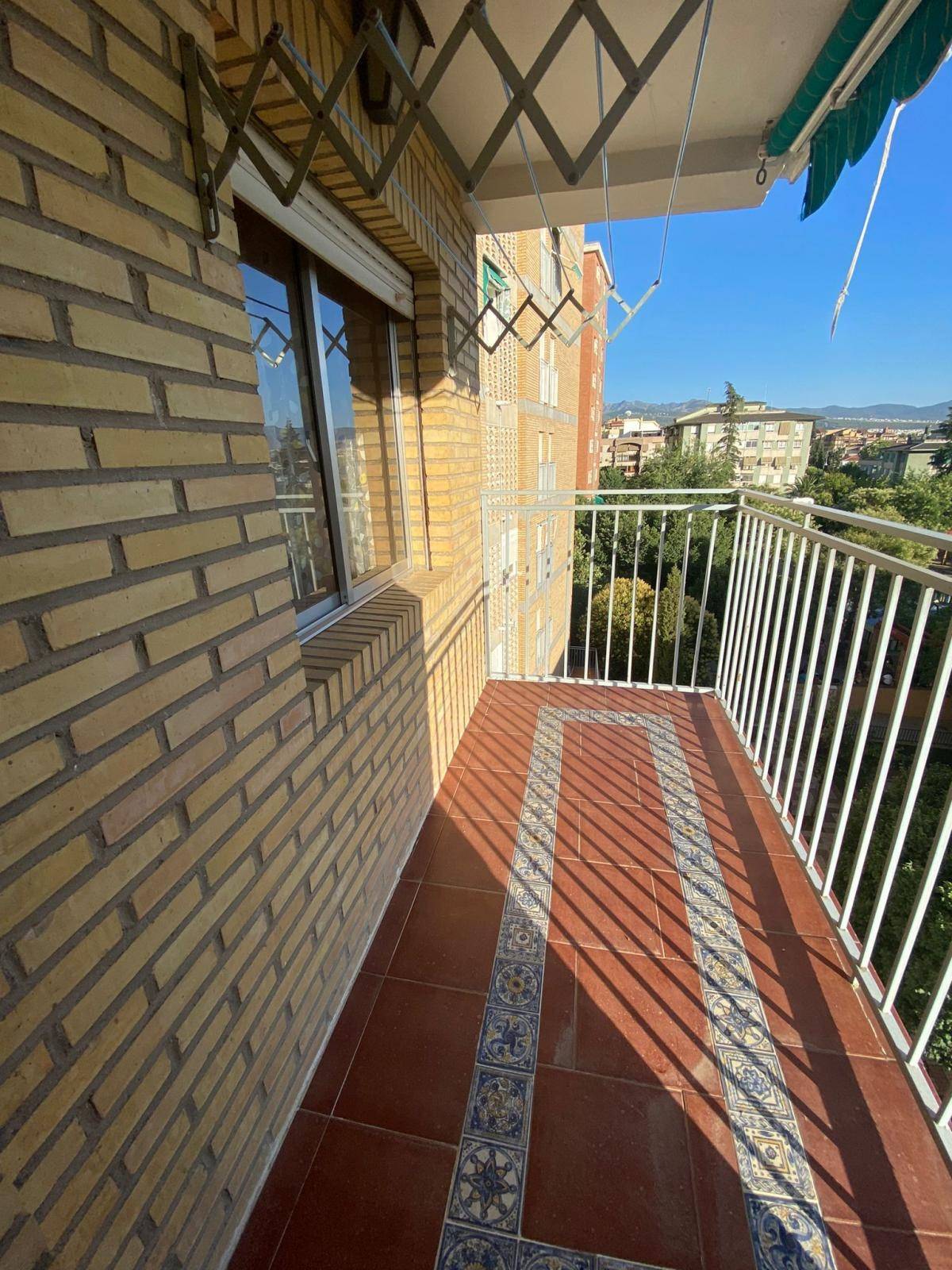 Flat te huur in Cervantes (Granada)