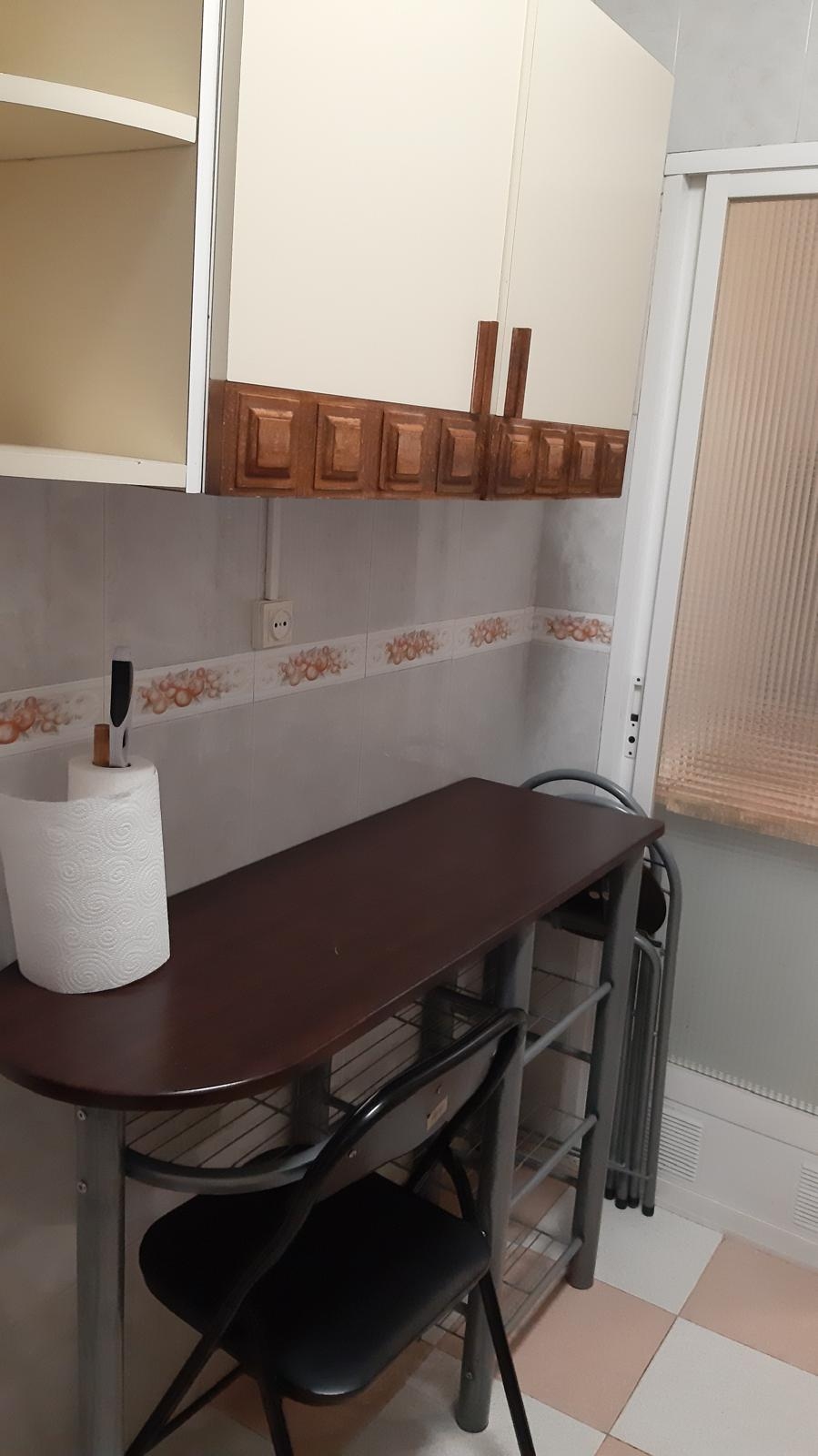 PISO DE 3 DORMITORIOS PARA ESTUDIANTES EN EL CENTRO DE GRANADA