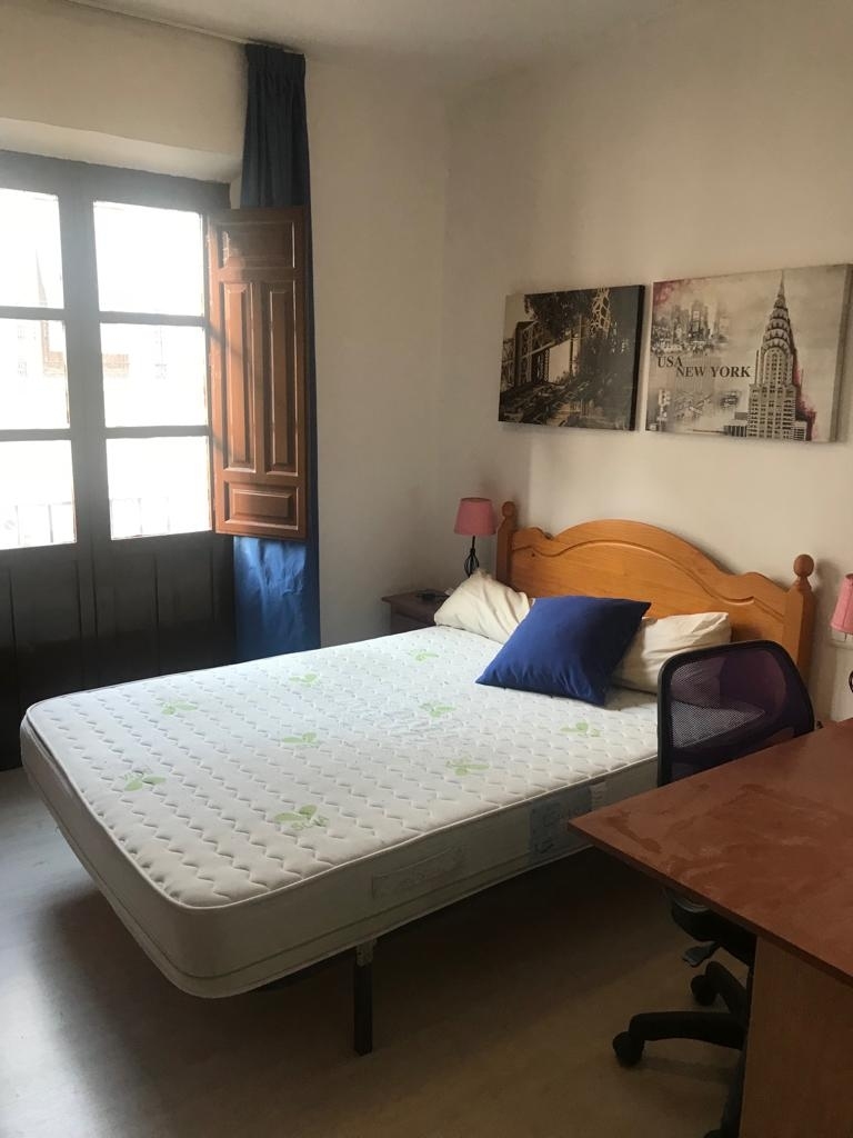 Apartamento en alquiler en Cercado Bajo de Cartuja (Granada)