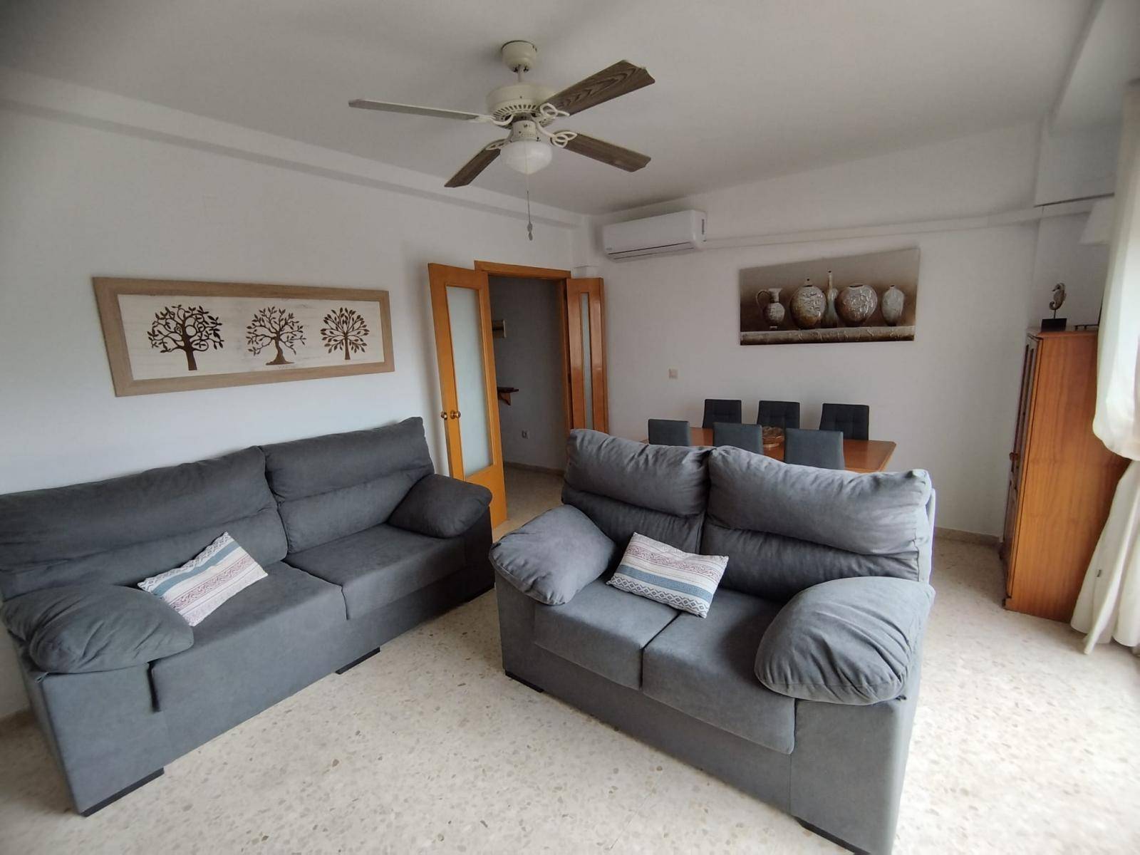 Flat for rent in Joaquina Eguaras (Granada)