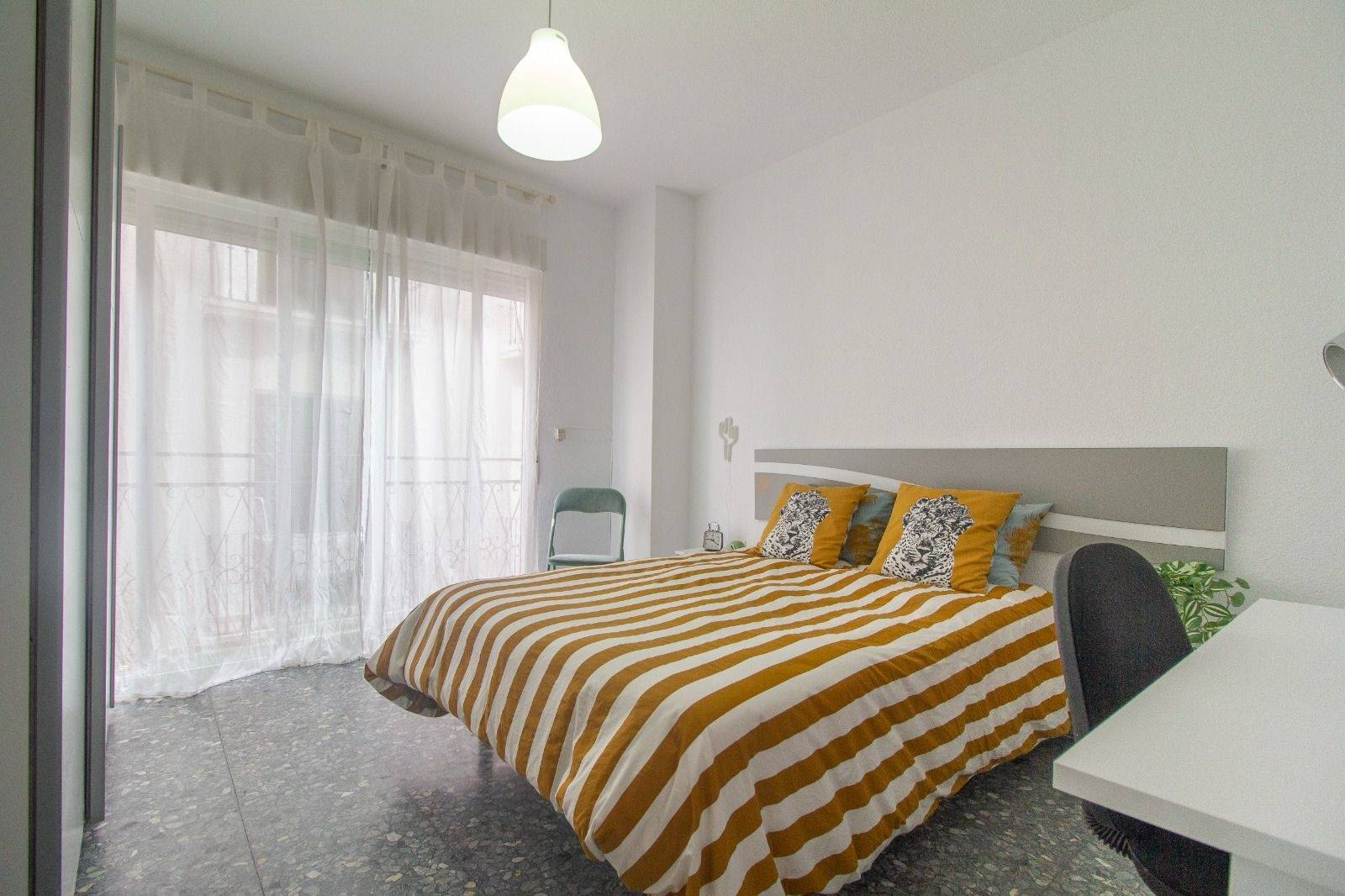 Huoneisto vuokrattavissa Centro-Sagrario (Granada)