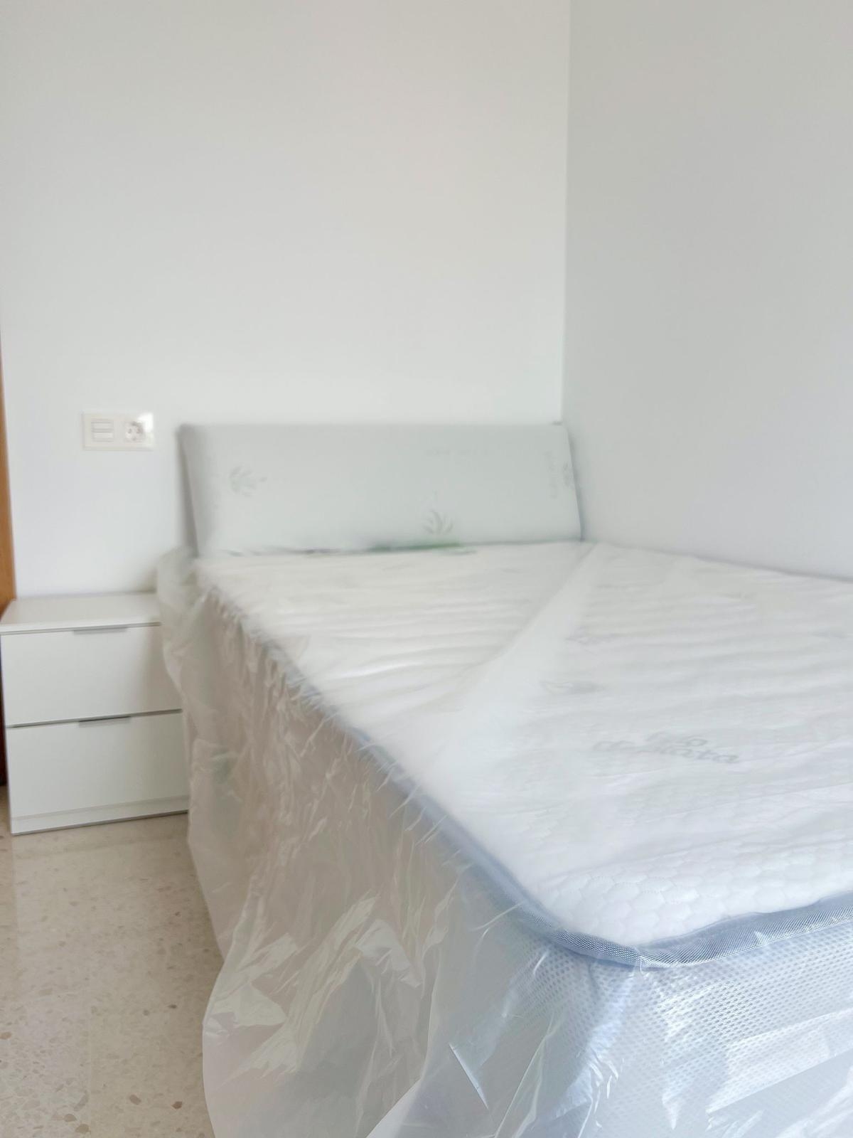 Penthouse udlejes i Cartuja (Granada)