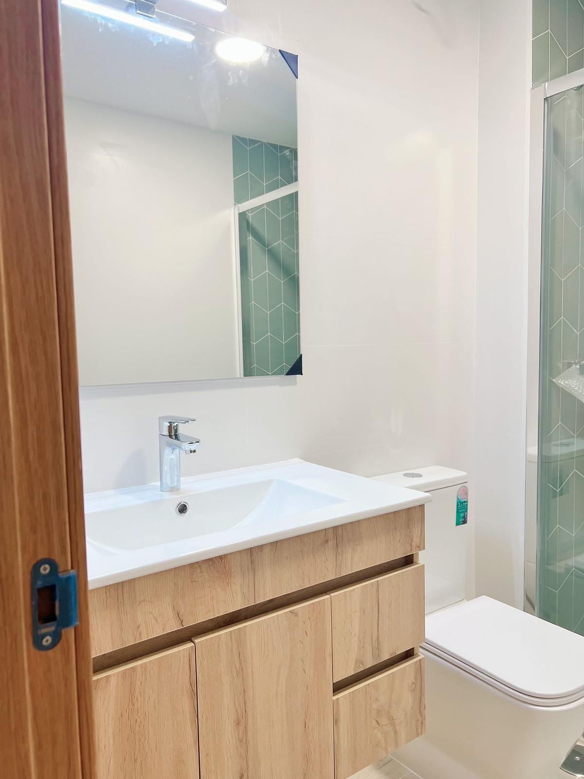 Penthouse udlejes i Cartuja (Granada)
