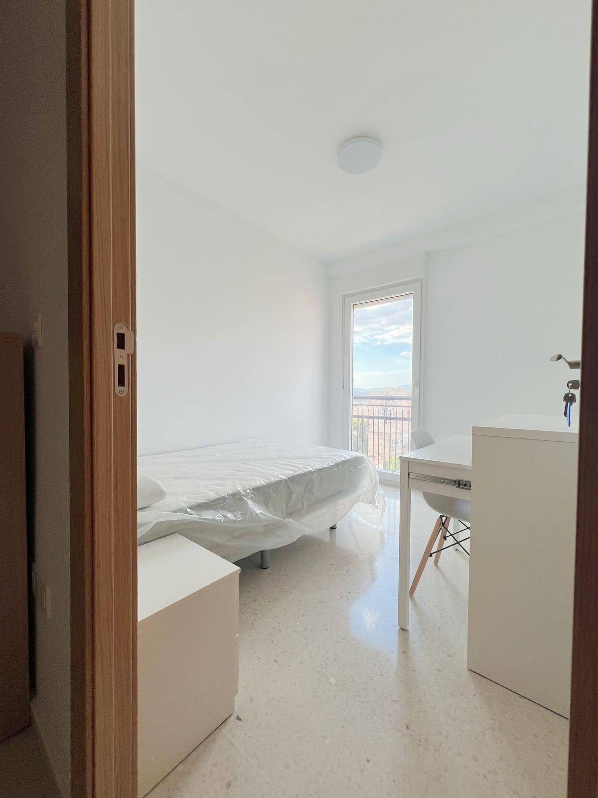 Penthouse udlejes i Cartuja (Granada)