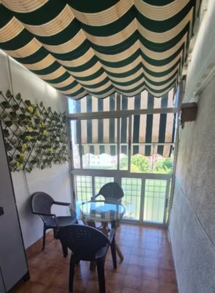 PISO DE TRES DORMITORIOS EN LA ZONA NORTE