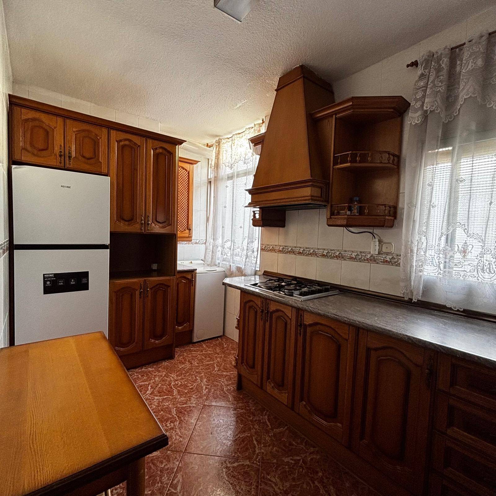 Podkroví v pronájmu in Pajaritos (Granada)