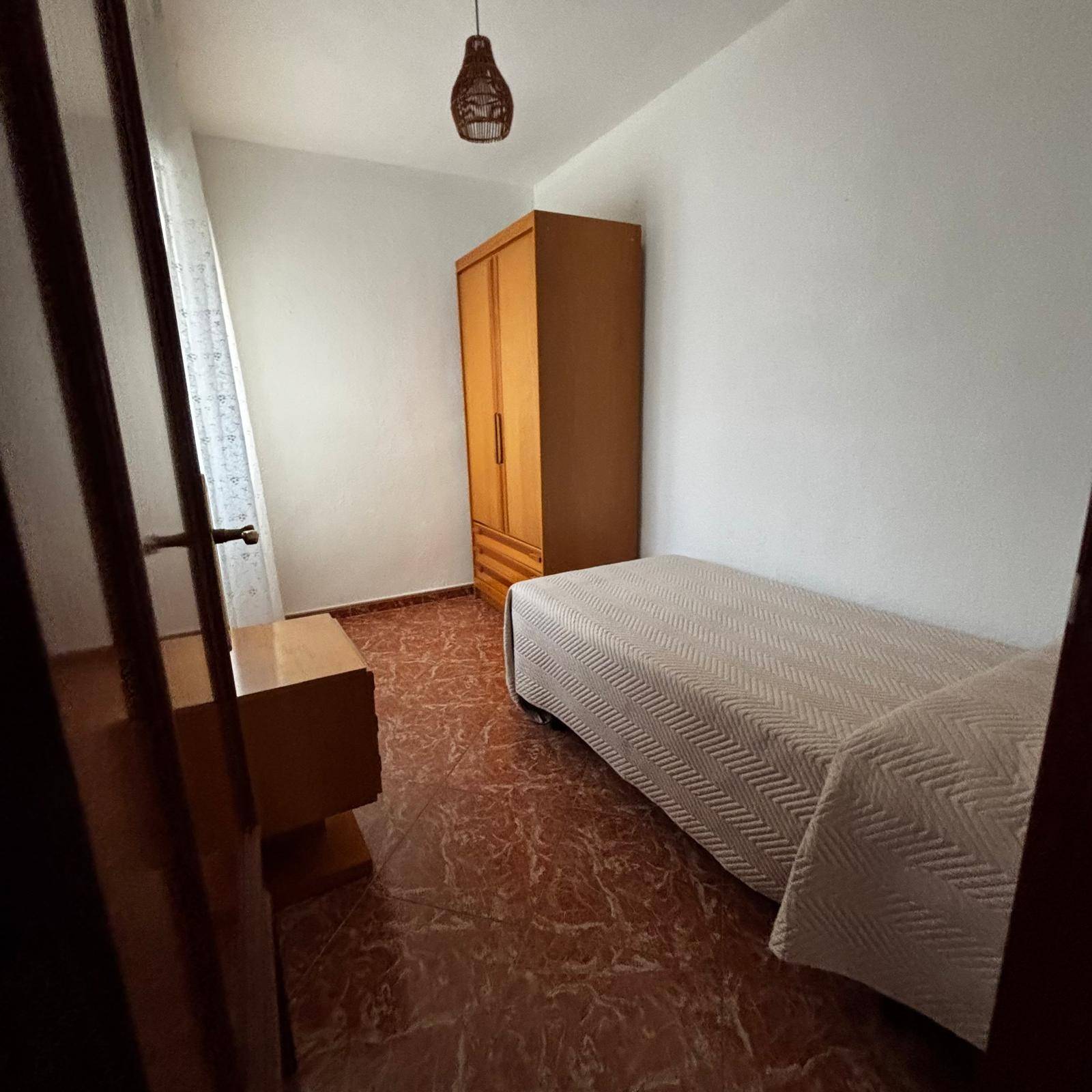 Podkroví v pronájmu in Pajaritos (Granada)