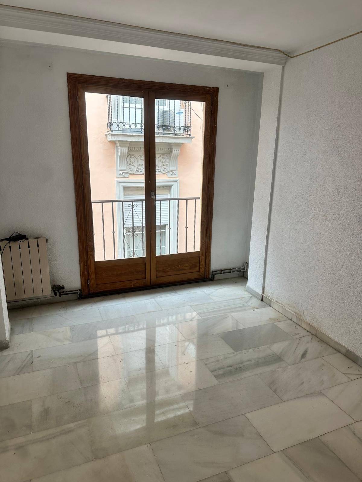Lejlighed til salg i Centro (Granada)
