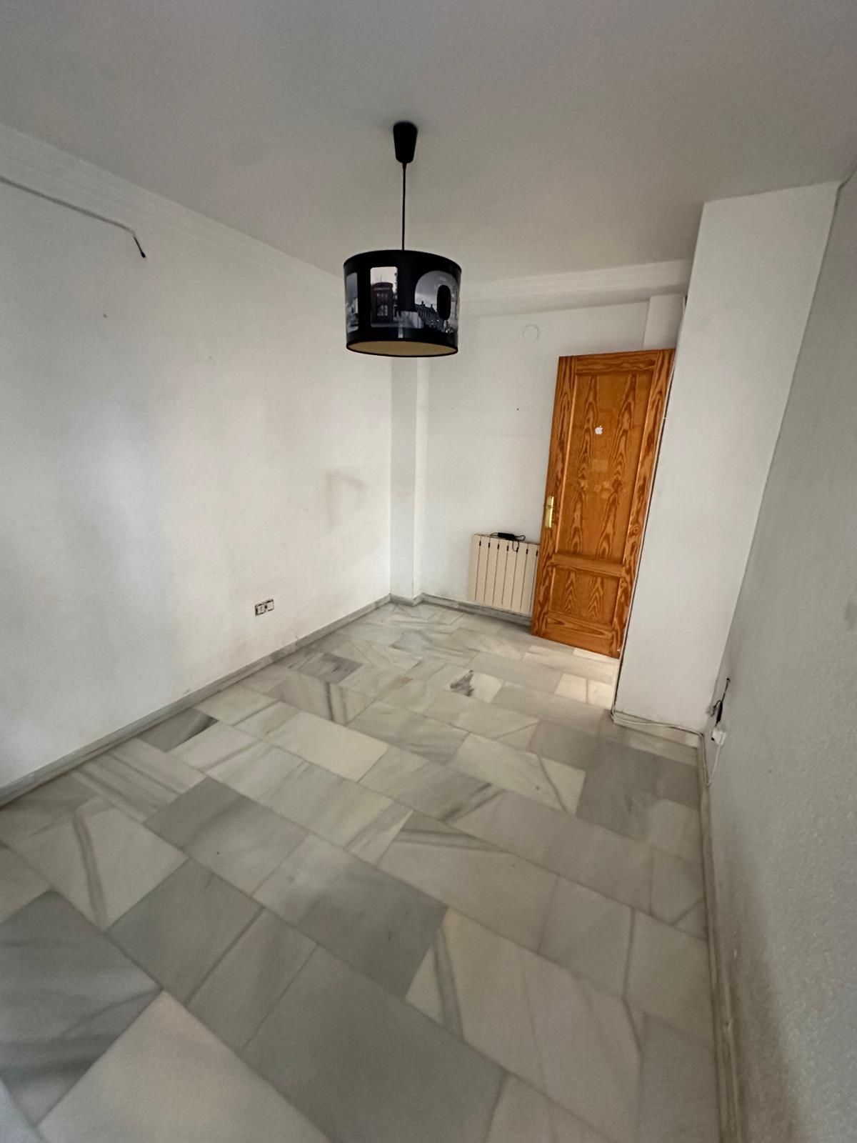 Lejlighed til salg i Centro (Granada)