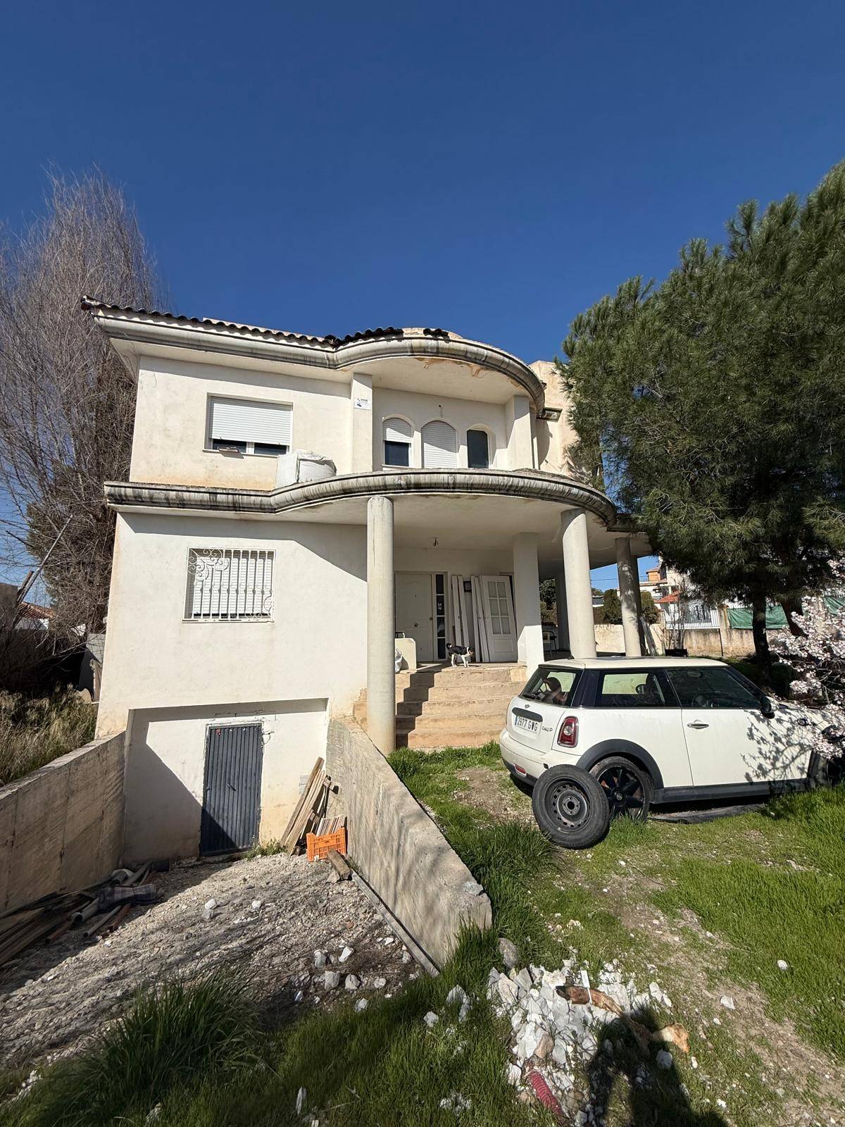 Villa til salg i Ogíjares