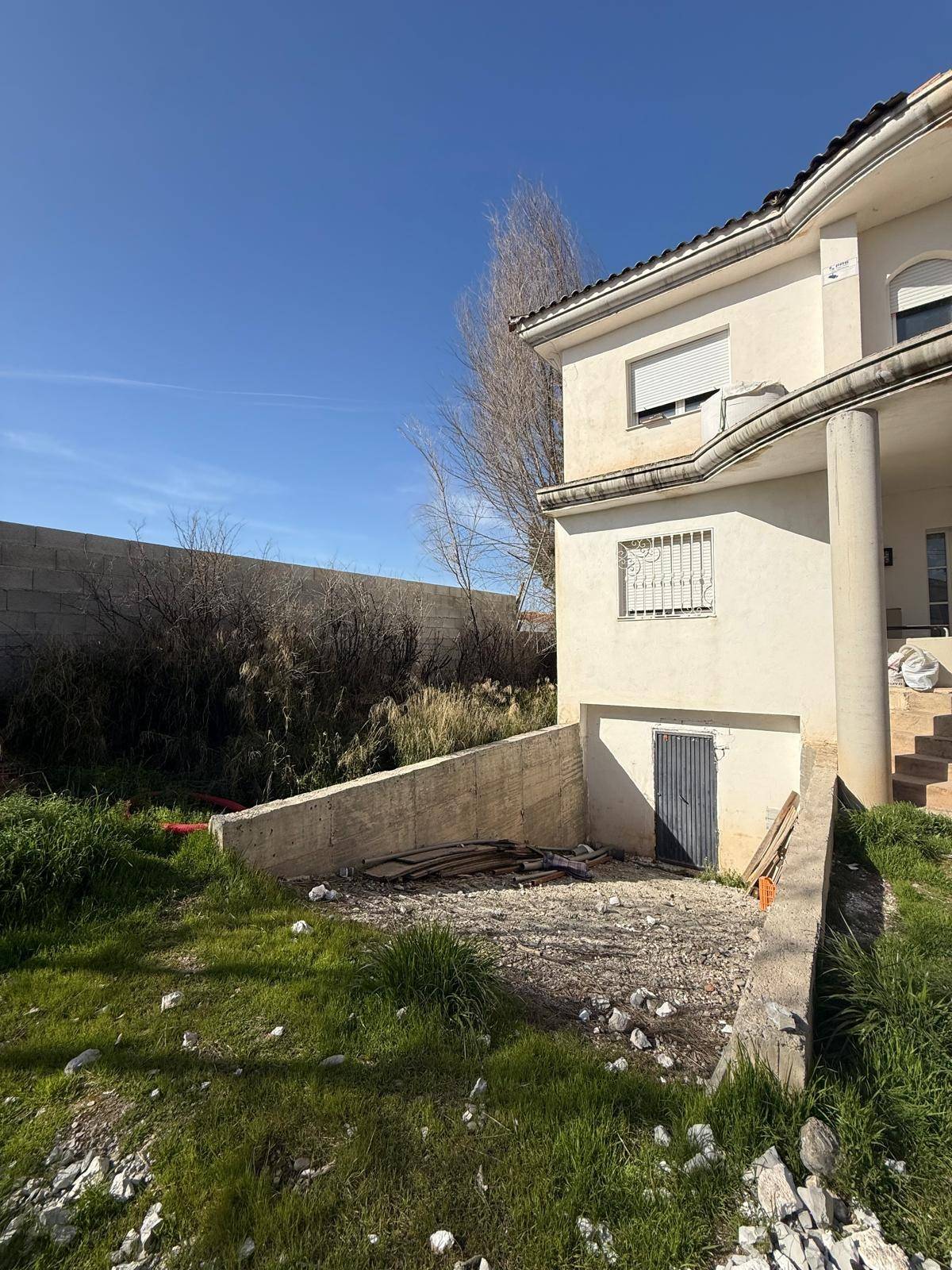 Villa til salg i Ogíjares