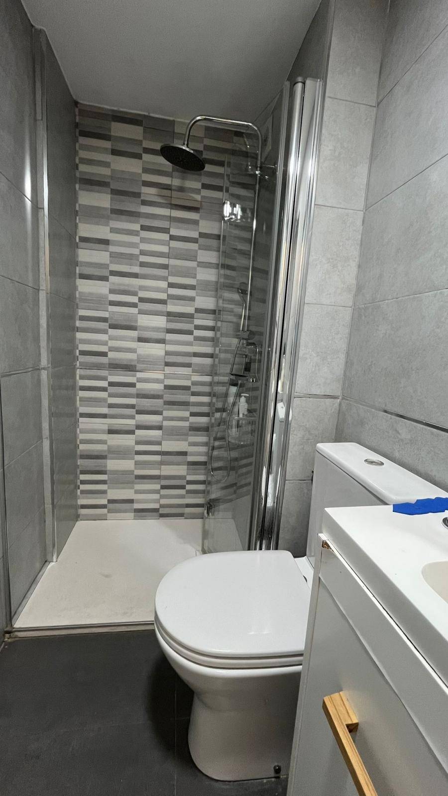 Huoneisto vuokrattavissa Cercado Bajo de Cartuja (Granada)