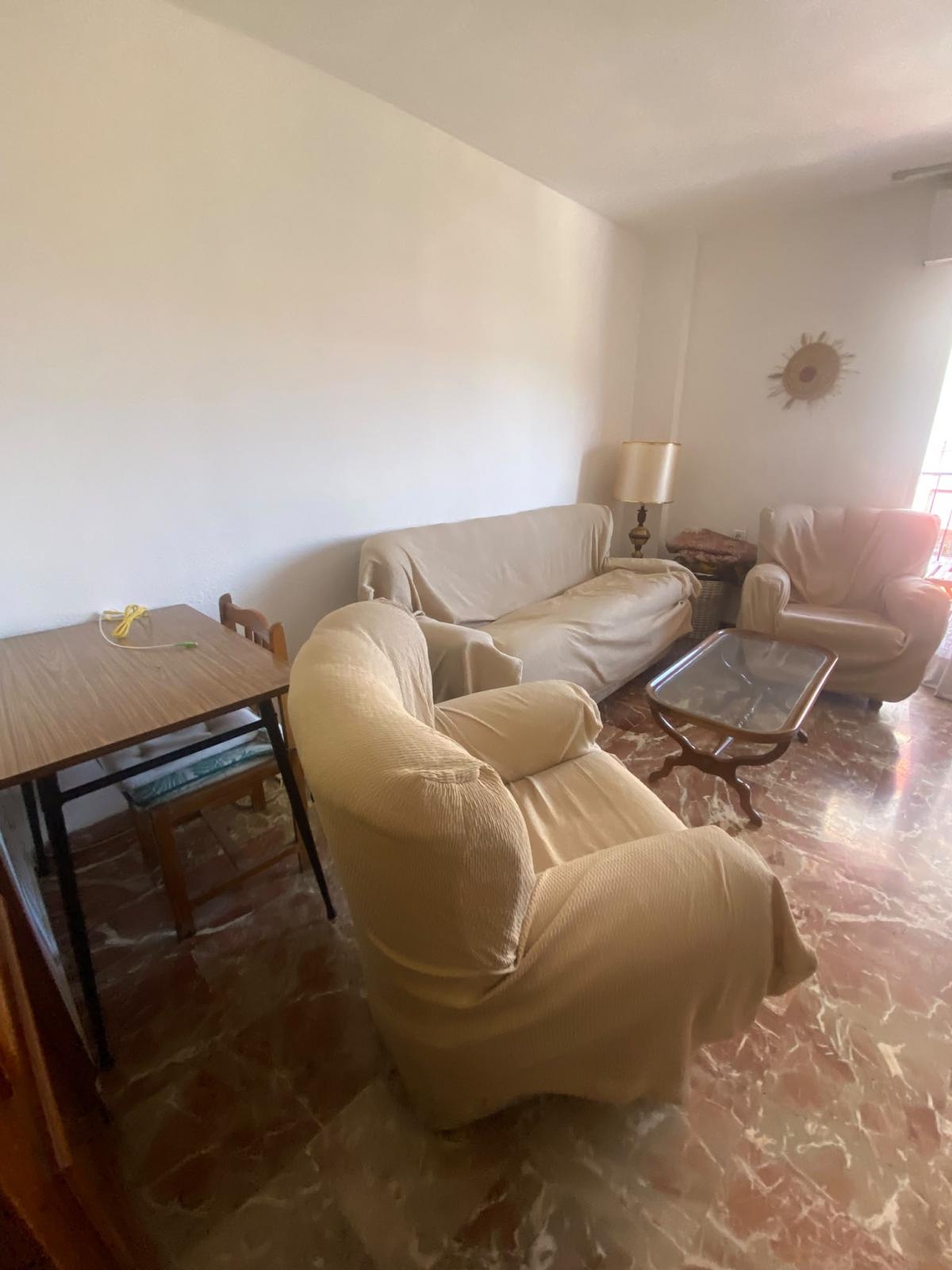 PISO DE CUATRO DORMITORIOS EN CERVANTES