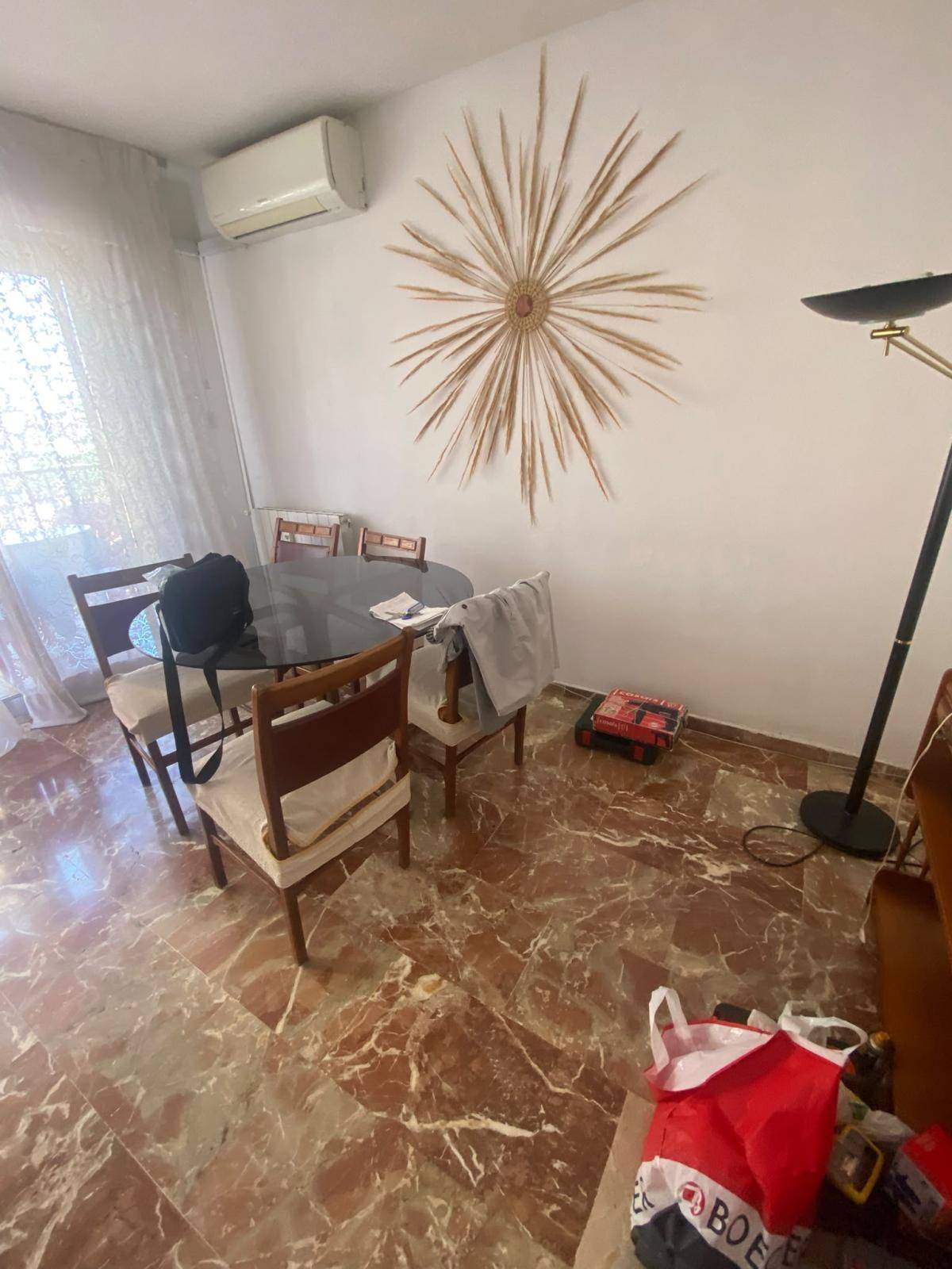 PISO DE CUATRO DORMITORIOS EN CERVANTES