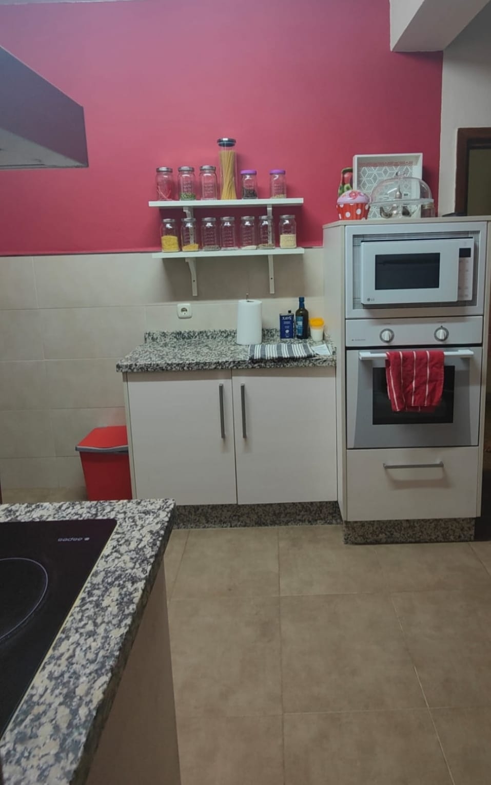 DOS HABITACIONES DISPONIBLES EN CAMINO DE RONDA