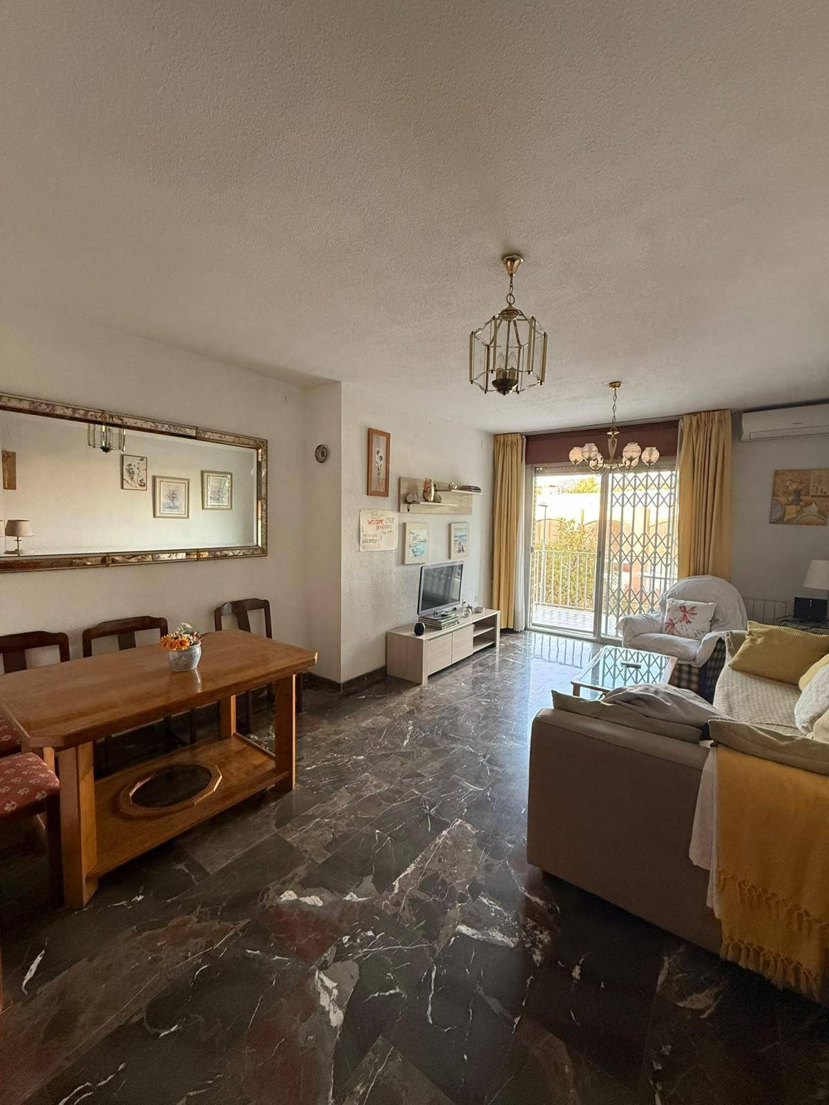 Flat te koop in Joaquina Eguaras (Granada)