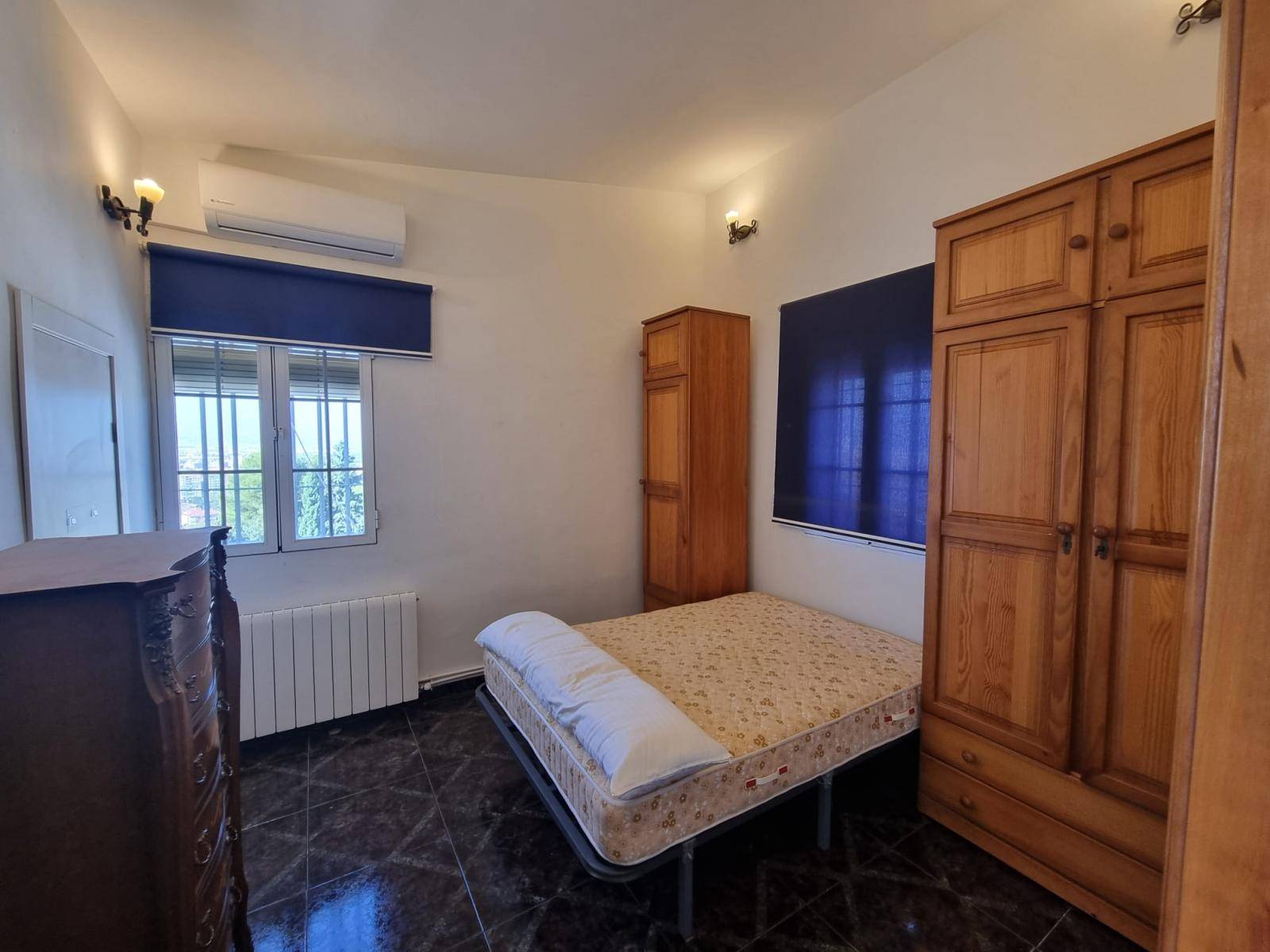 Hus uthyres i San Matías-Realejo (Granada)