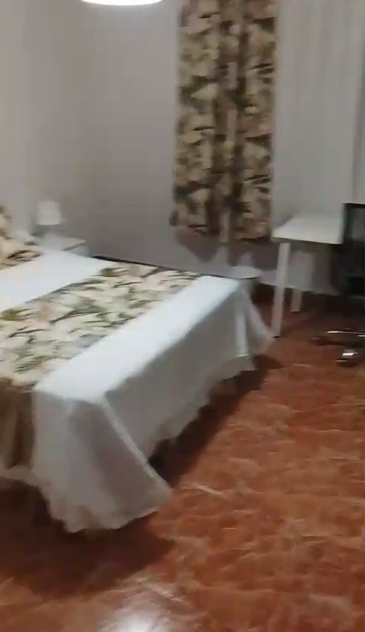 Våning uthyres i Camino de Ronda (Granada)