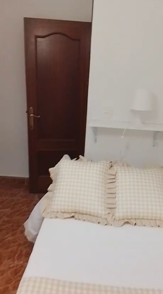Våning uthyres i Camino de Ronda (Granada)