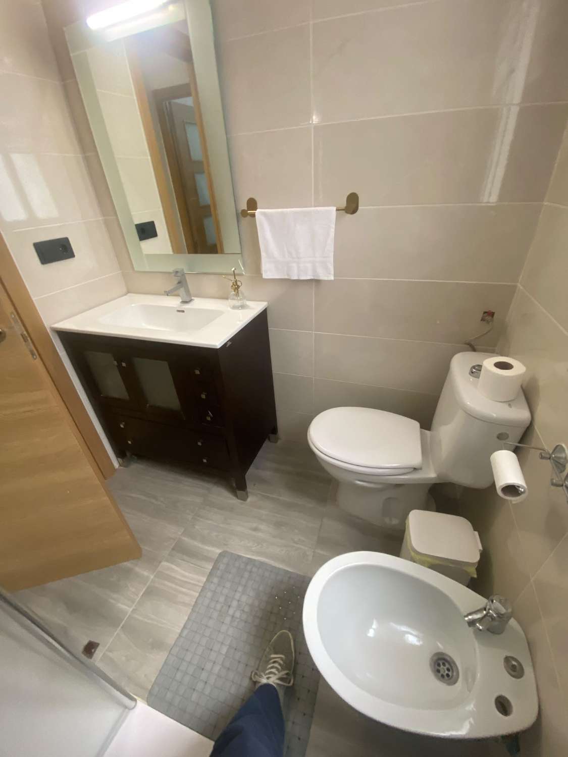 PISO DE TRES DORMITORIOS EN EL REALEJO