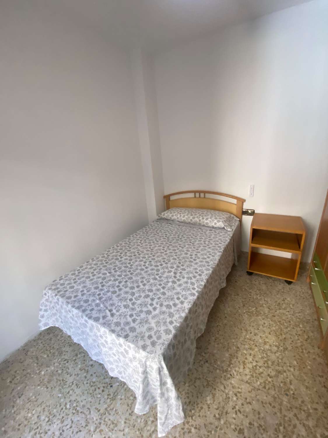 PISO DE TRES DORMITORIOS EN EL REALEJO