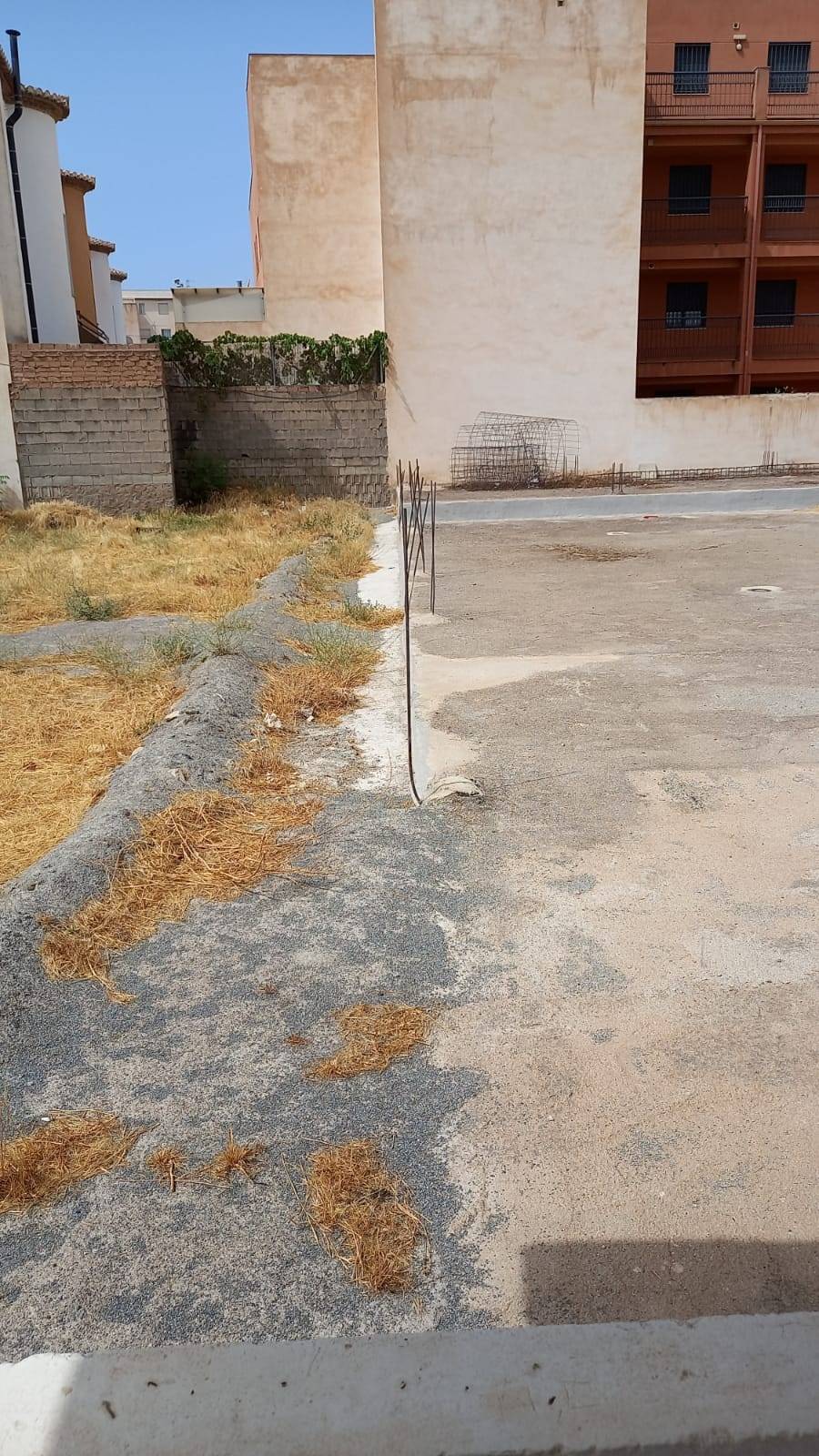 Plot v prodeji in La Zubia