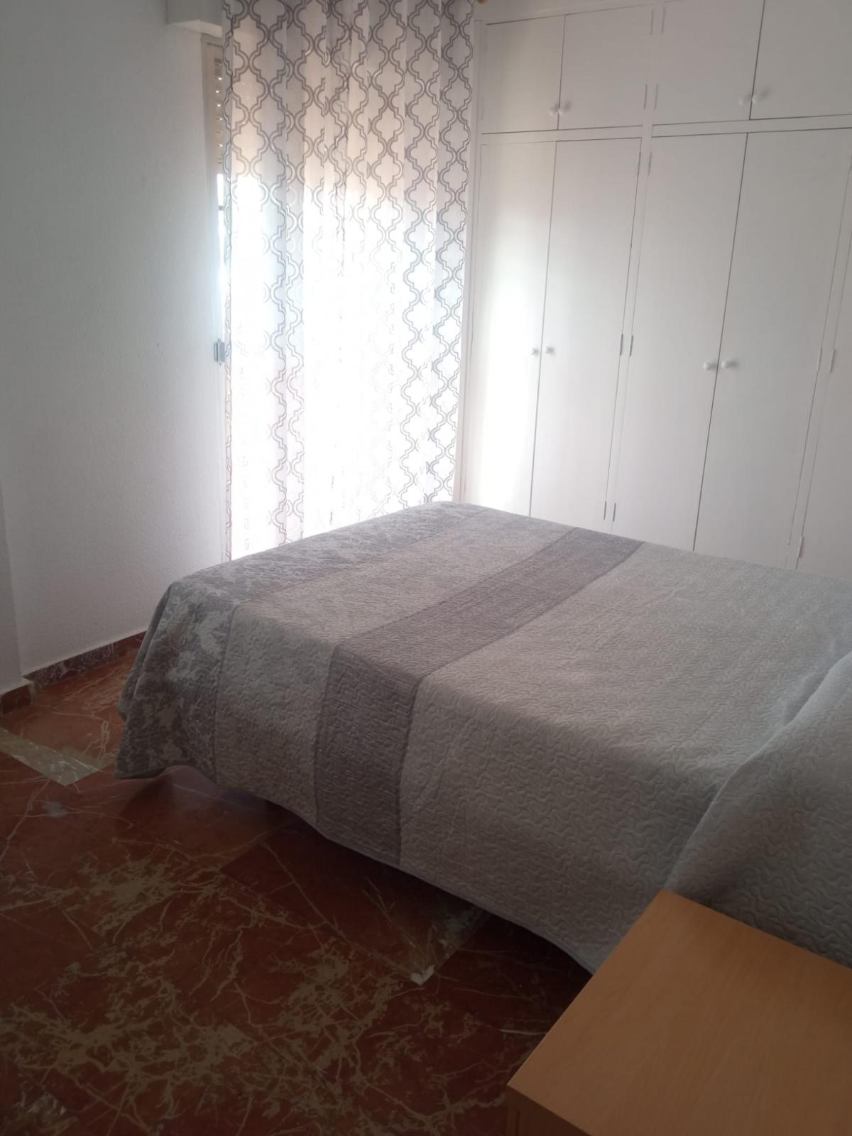 Lejlighed udlejes i Cercado Bajo de Cartuja (Granada)
