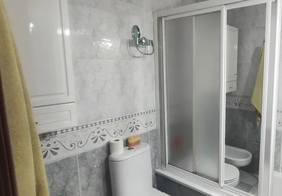 Duplex til leie til Genil (Granada)