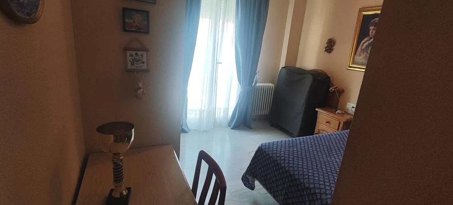 Duplex til leie til Genil (Granada)